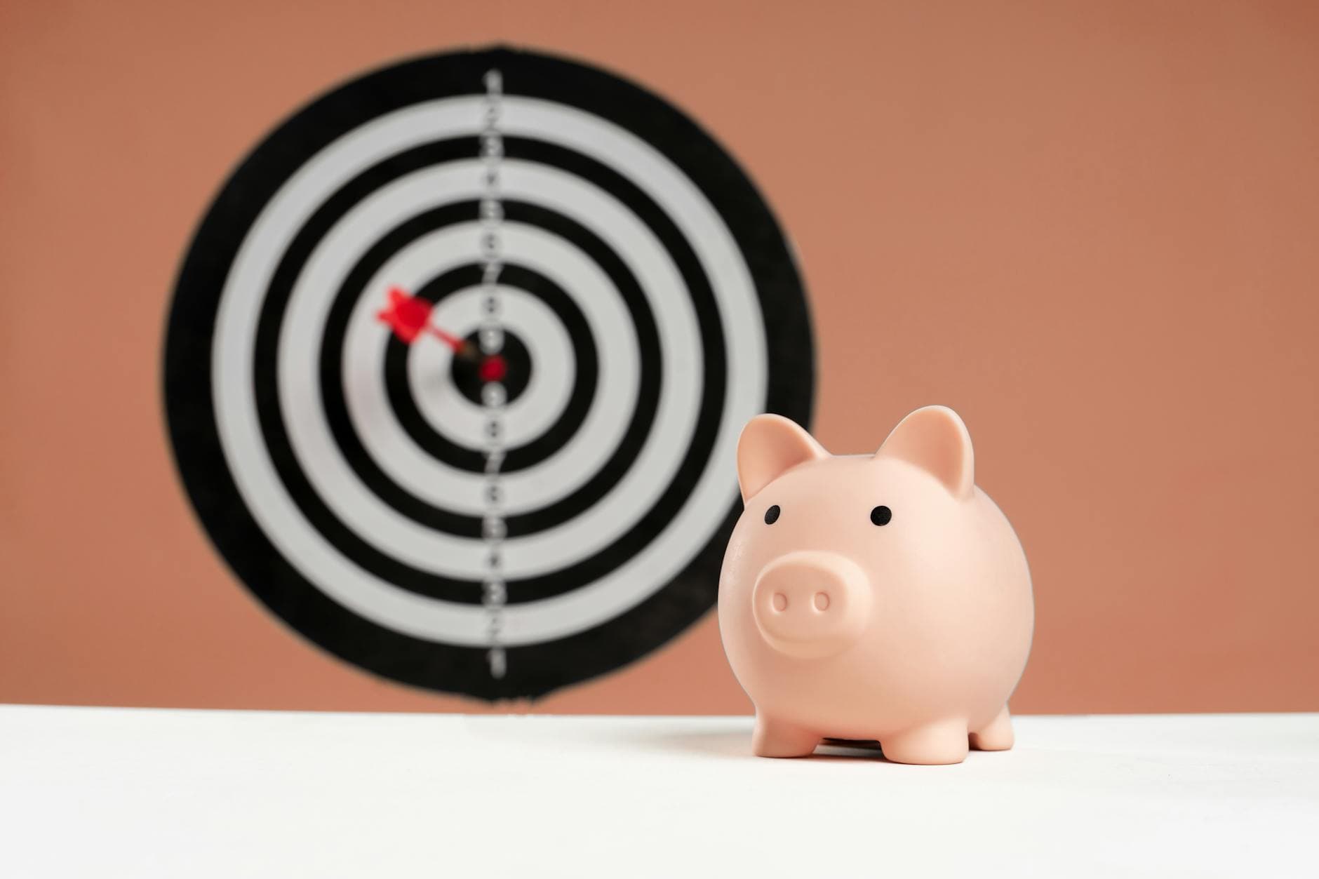 Achieving Financial Goals with Tailwind: A Practical Guide